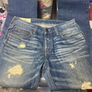 Hollister 32x34 jeans